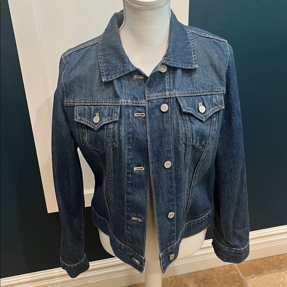 GAP Jackets & Blazers - Gap denim jacket
